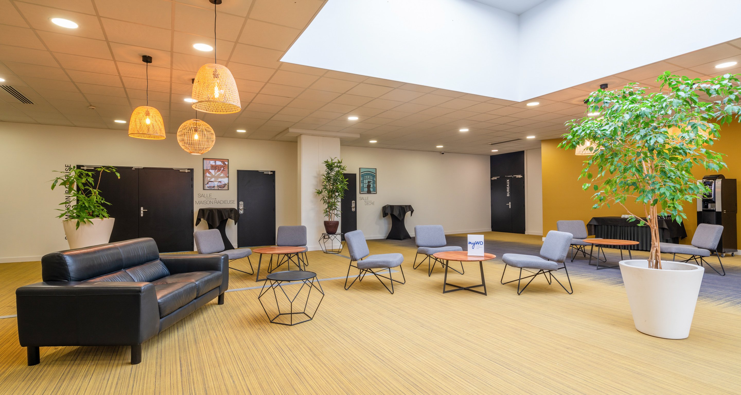 Hotel-sure-hotel-nantes-beaujoire